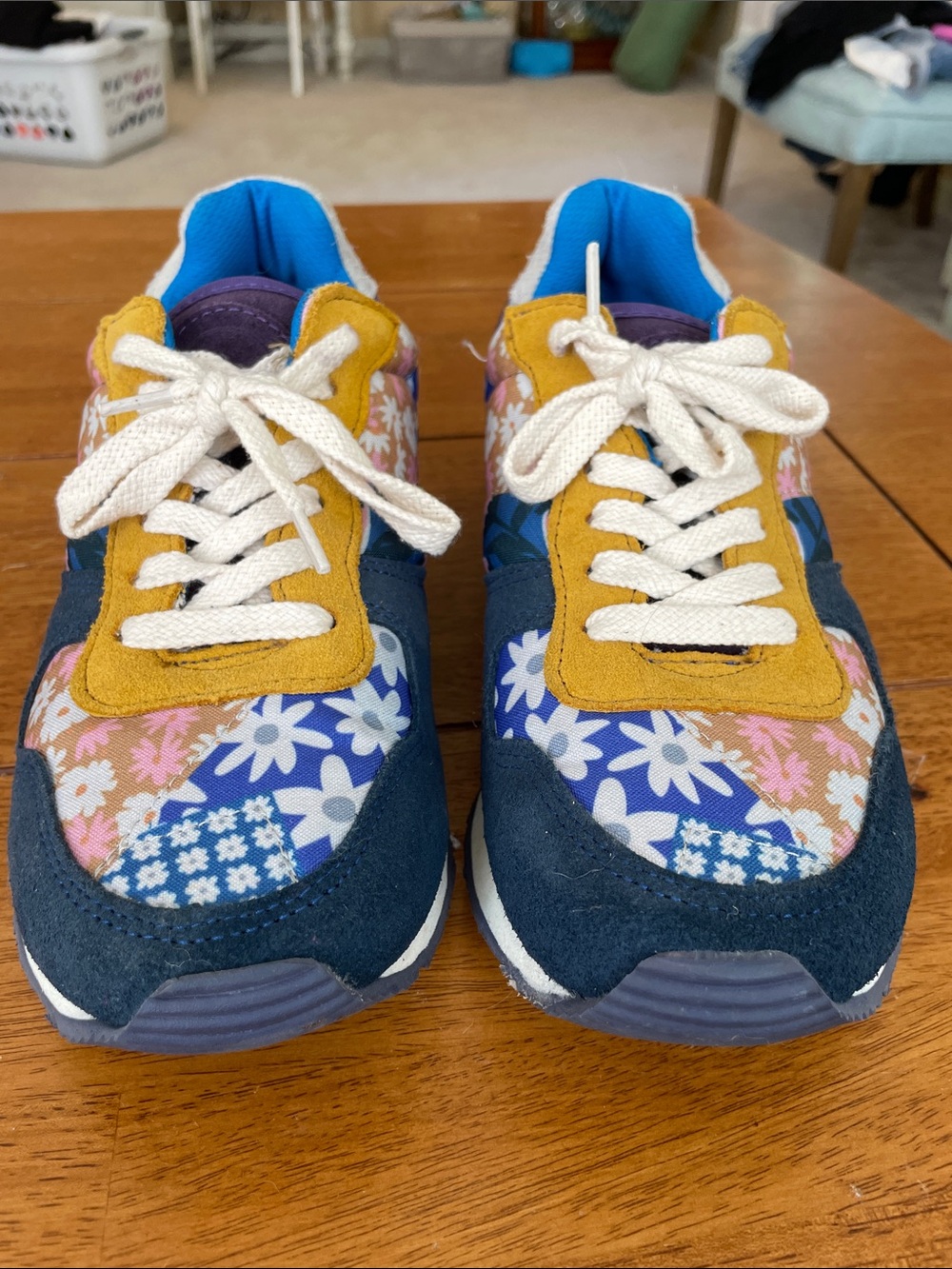 Inkkas fashion sneakers women’s size 10